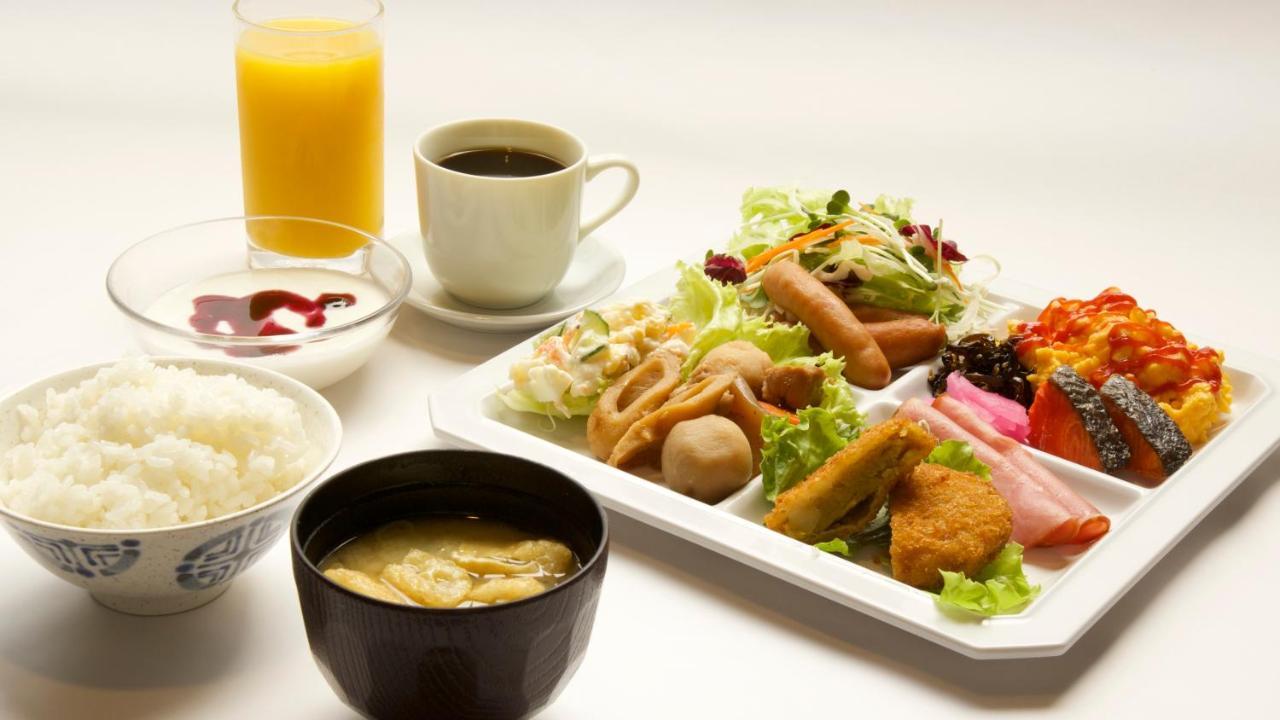 Smile Hotel Atsugi Bagian luar foto