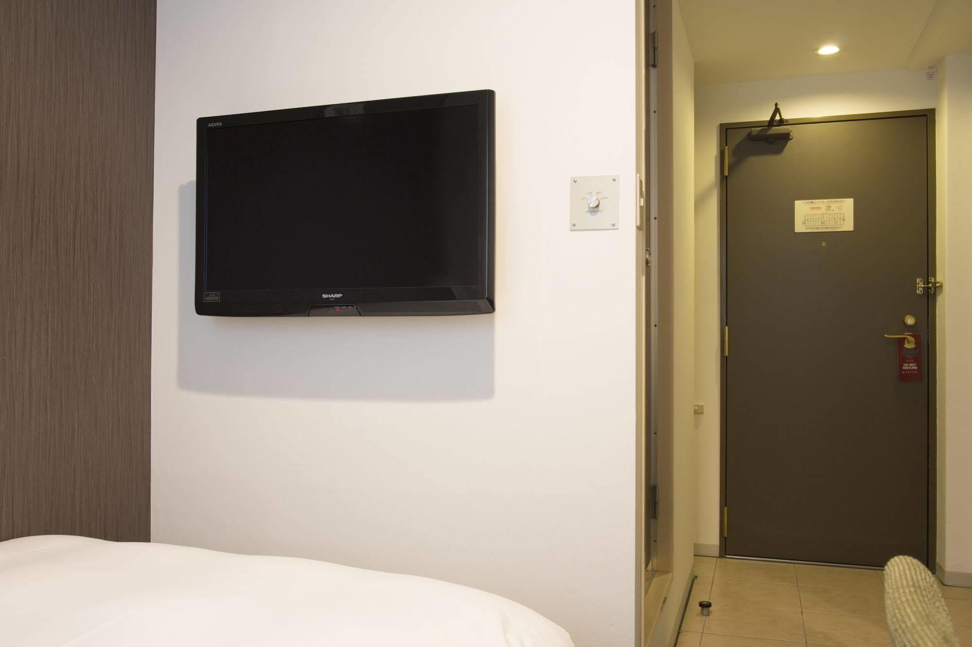 Smile Hotel Atsugi Bagian luar foto